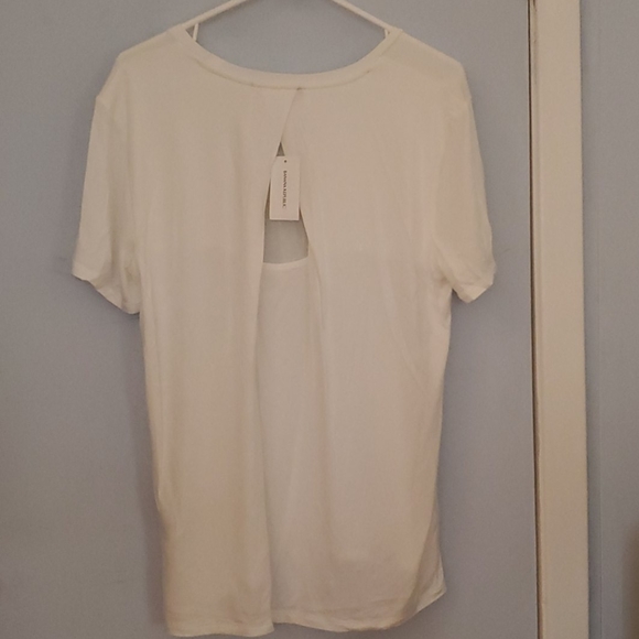 Top - Picture 2 of 2